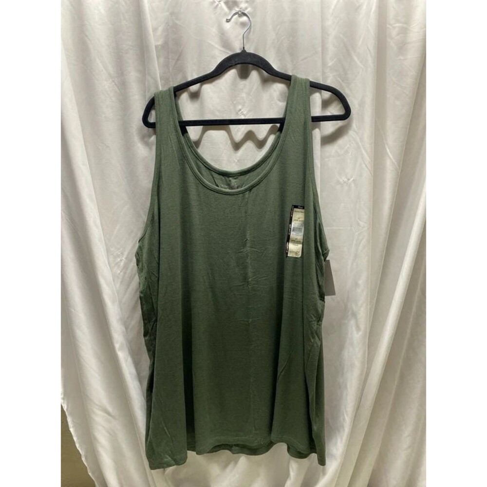 Scoop neck tank top size 4X forest green